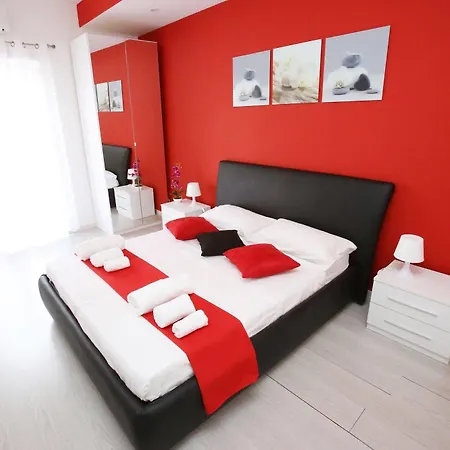Iris Guest house 3*